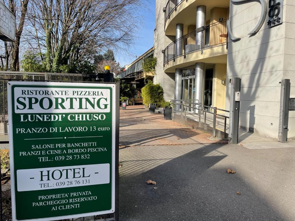 Hotel Sporting 브루케리오 외부 사진
